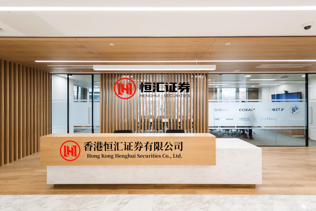 盛盈优配 每天写日记的第404天，今日收益0元，月收益1.68元，总收益179.57元。人与人真的要有边界感，特别是同事之间。我也许现在是在摆烂中吧！我觉得成为了个透明人也挺好的。还有一点那就是我的情商太低了，我有时会在说也许我是被孤立了也说不定呢？我和同事们是不会有私下联系的，太多...